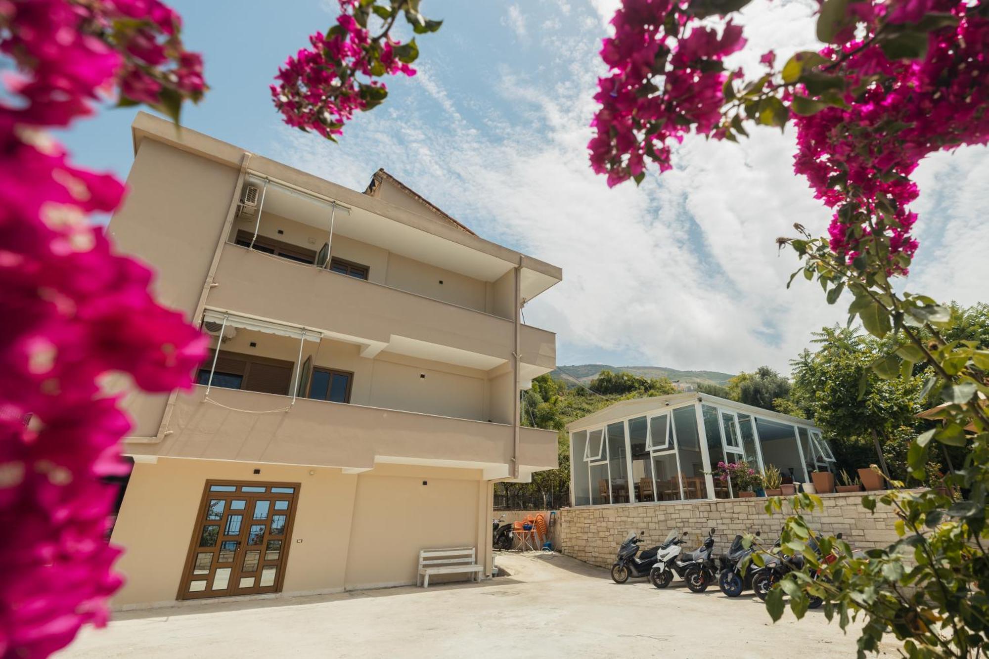 Voyage Villa Vlorë Exterior foto